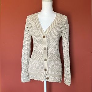 Eddie Bauer tan long sleeved knit sweater. Excellent condition 100% cotton